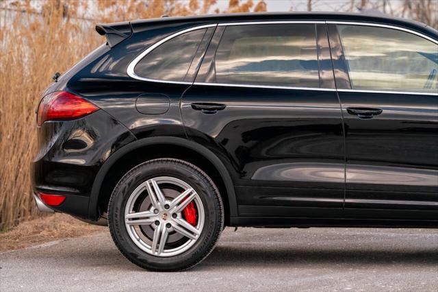 used 2012 Porsche Cayenne car, priced at $25,500