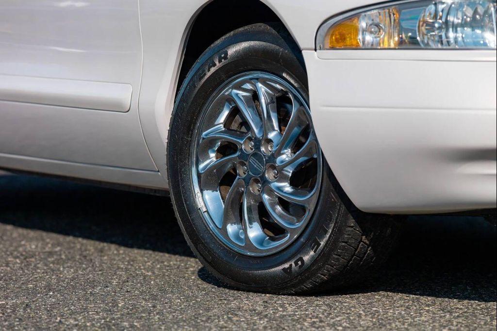 used 1998 Lincoln Mark VIII car, priced at $32,990