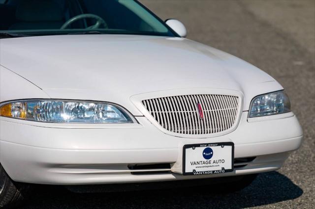 used 1998 Lincoln Mark VIII car, priced at $38,000