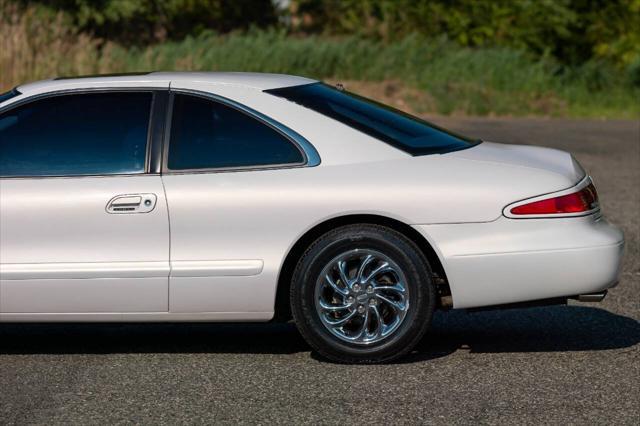 used 1998 Lincoln Mark VIII car, priced at $39,500