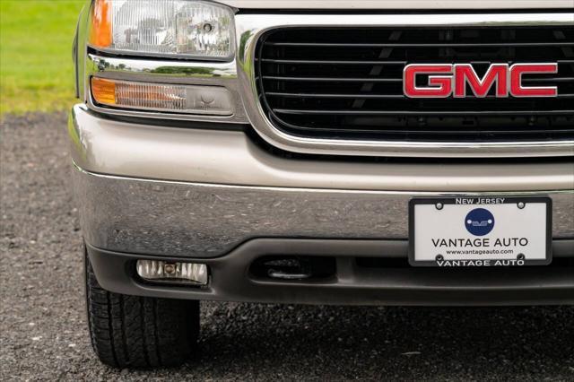 used 2002 GMC Yukon XL car, priced at $20,550