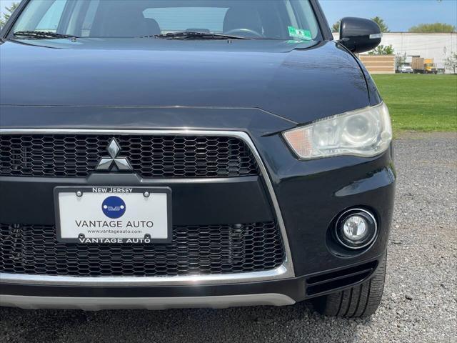 used 2010 Mitsubishi Outlander car, priced at $6,790