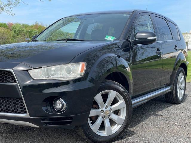 used 2010 Mitsubishi Outlander car, priced at $6,790