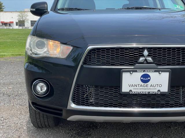 used 2010 Mitsubishi Outlander car, priced at $6,790