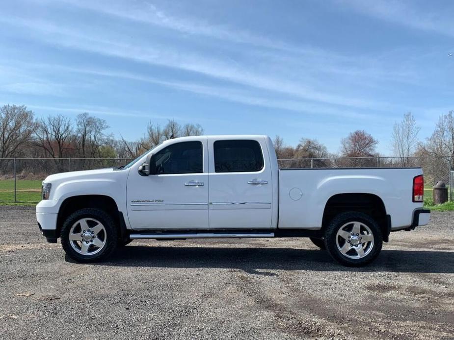 used 2013 GMC Sierra 2500 car, priced at $28,450