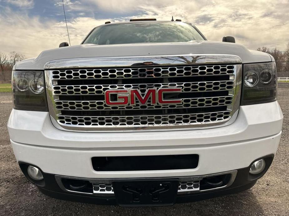 used 2013 GMC Sierra 2500 car, priced at $28,450