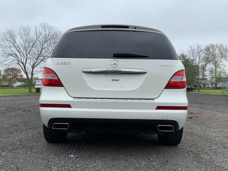 used 2012 Mercedes-Benz R-Class car, priced at $10,900