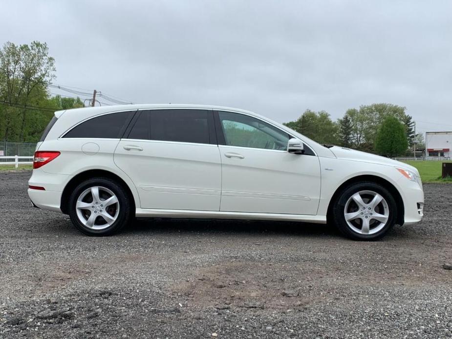 used 2012 Mercedes-Benz R-Class car, priced at $10,900