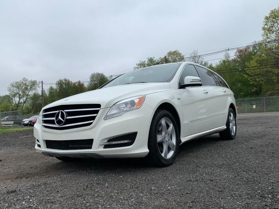 used 2012 Mercedes-Benz R-Class car, priced at $10,900