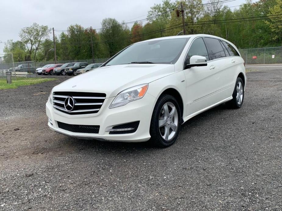 used 2012 Mercedes-Benz R-Class car, priced at $10,900