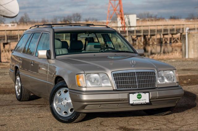 used 1995 Mercedes-Benz E-Class car, priced at $29,000