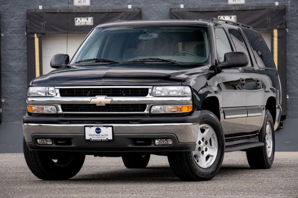 used 2004 Chevrolet Suburban car, priced at $43,990