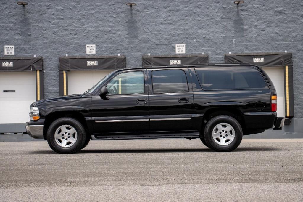 used 2004 Chevrolet Suburban car, priced at $43,990