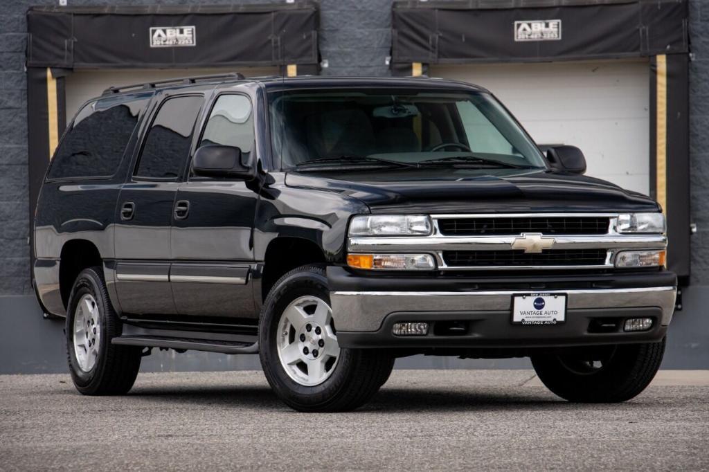 used 2004 Chevrolet Suburban car, priced at $43,990