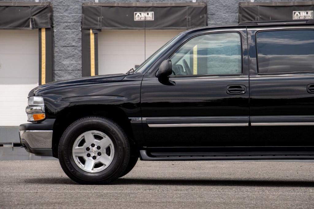 used 2004 Chevrolet Suburban car, priced at $43,990