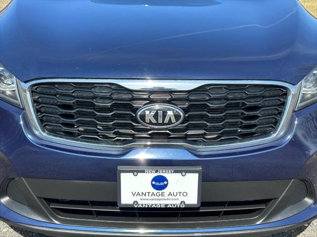 used 2019 Kia Sorento car, priced at $14,990