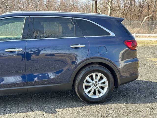 used 2019 Kia Sorento car, priced at $14,990