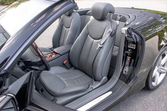 used 2006 Mercedes-Benz SL-Class car, priced at $22,900