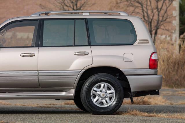 used 1998 Lexus LX 470 car, priced at $44,500