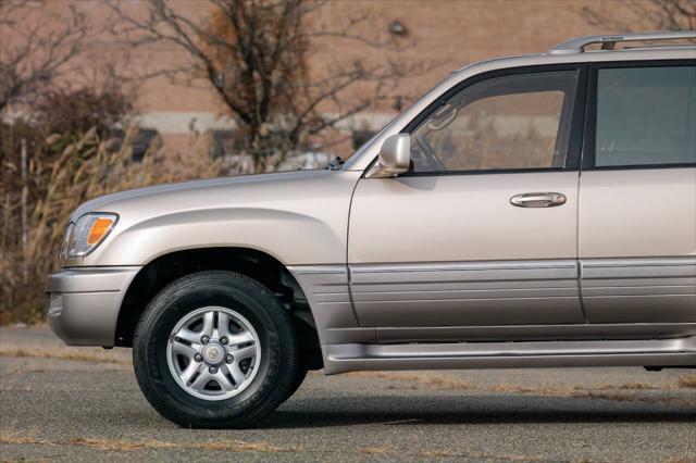 used 1998 Lexus LX 470 car, priced at $44,500