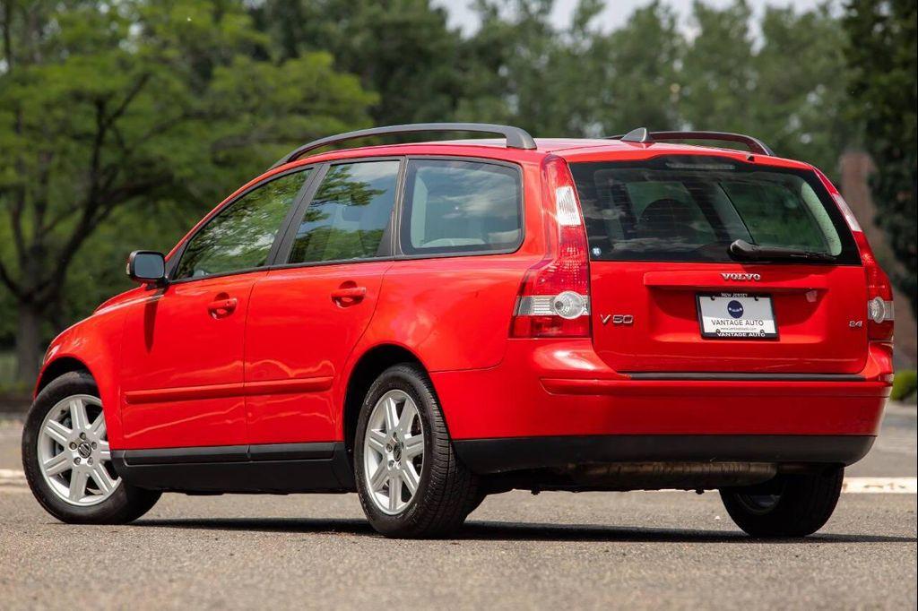 used 2006 Volvo V50 car, priced at $19,990