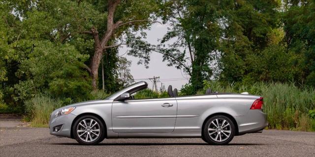 used 2013 Volvo C70 car, priced at $11,560