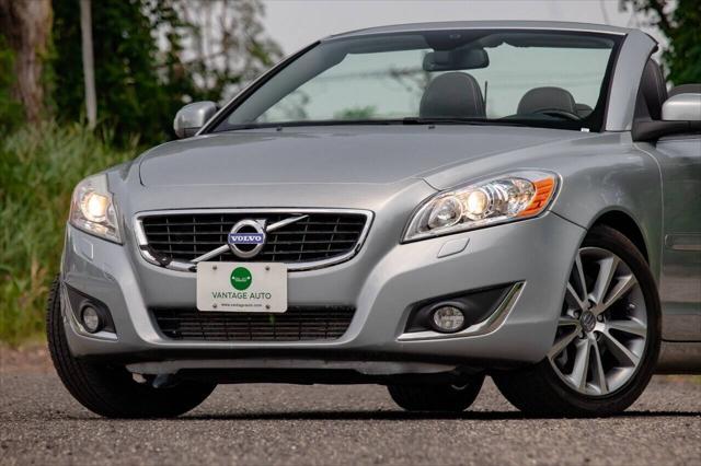 used 2013 Volvo C70 car, priced at $11,560