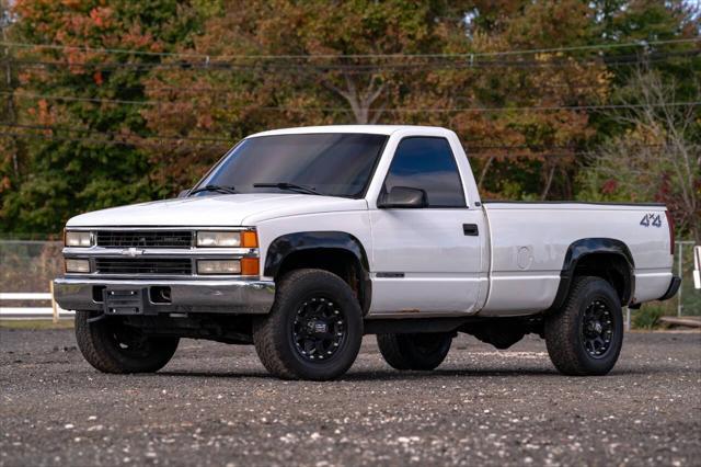 used 2000 GMC Sierra 2500 car, priced at $9,990