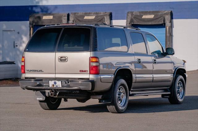 used 2000 GMC Yukon XL car, priced at $22,900