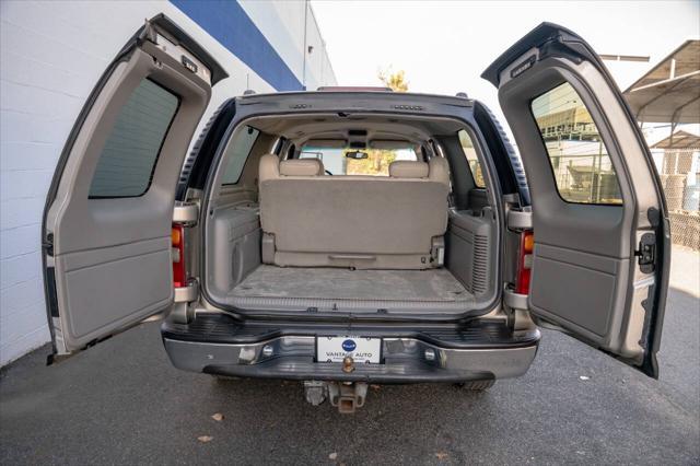 used 2000 GMC Yukon XL car, priced at $22,900