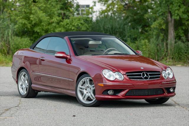 used 2008 Mercedes-Benz CLK-Class car, priced at $16,582