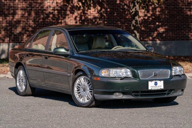 used 2000 Volvo S80 car, priced at $10,120