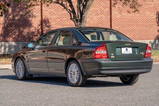 used 2000 Volvo S80 car, priced at $10,120