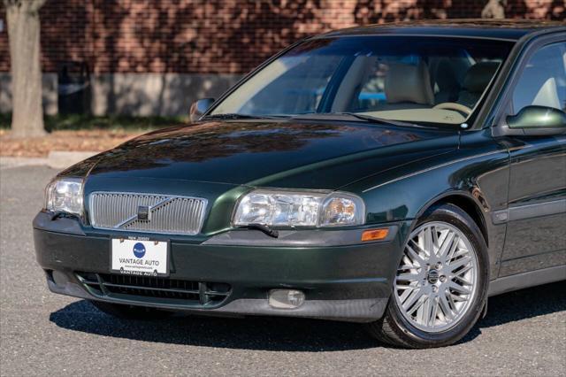 used 2000 Volvo S80 car, priced at $10,120