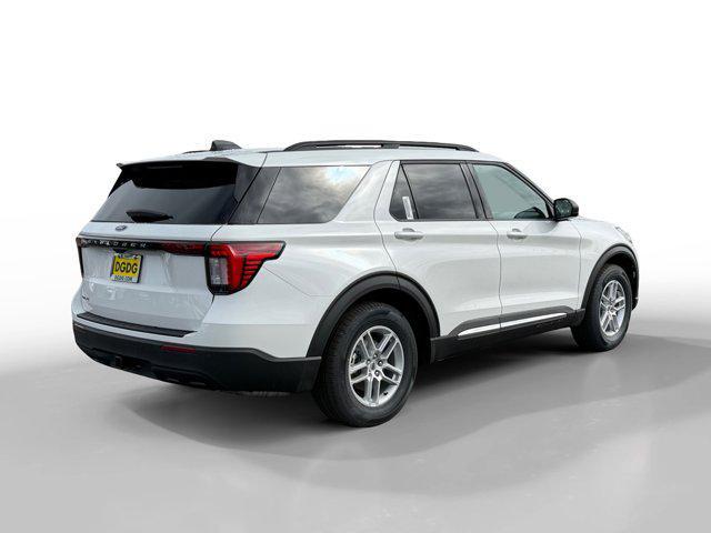 new 2025 Ford Explorer car, priced at $40,671