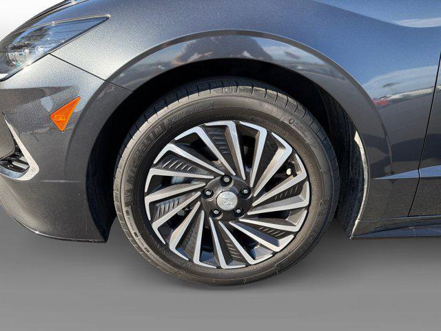used 2023 Hyundai Sonata Hybrid car, priced at $23,665