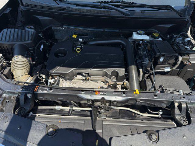 used 2023 Chevrolet Equinox car, priced at $19,999