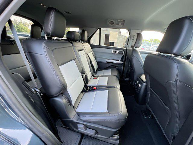 new 2024 Ford Explorer car, priced at $44,270