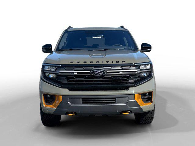 new 2025 Ford Expedition car, priced at $82,940