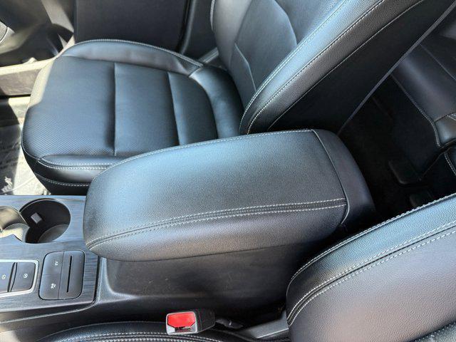 used 2022 Ford Escape car, priced at $21,900