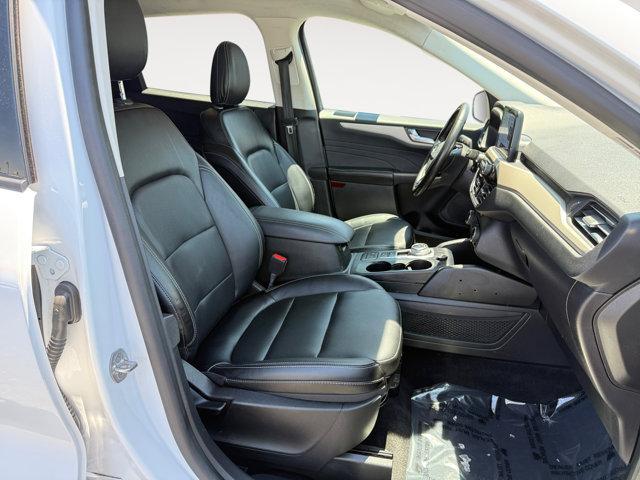 used 2022 Ford Escape car, priced at $21,900