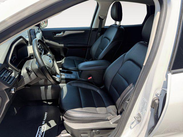 used 2022 Ford Escape car, priced at $21,900