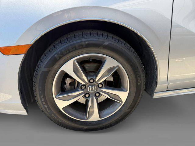 used 2018 Honda Odyssey car, priced at $25,990