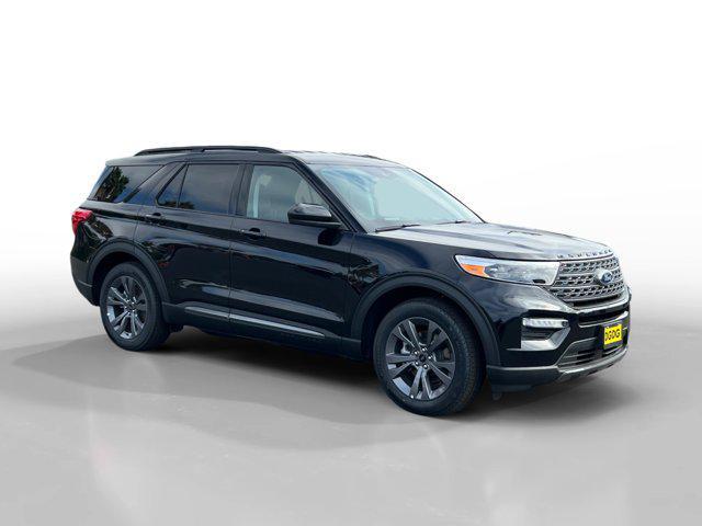 new 2024 Ford Explorer car, priced at $42,475