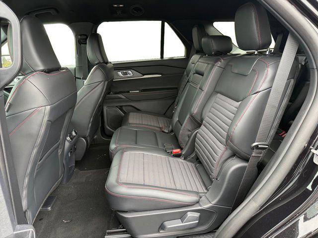 new 2025 Ford Explorer car, priced at $48,623