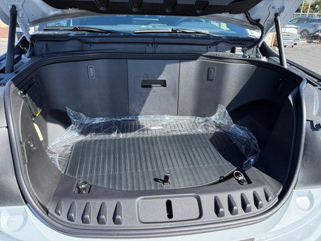 new 2025 Ford F-150 Lightning car, priced at $89,810