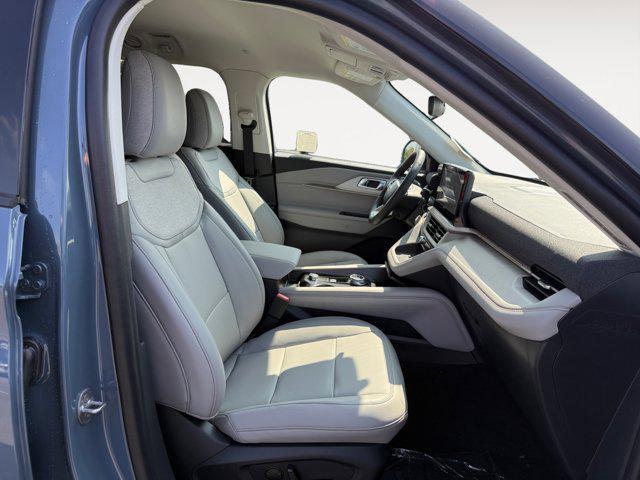 new 2025 Ford Explorer car, priced at $45,760