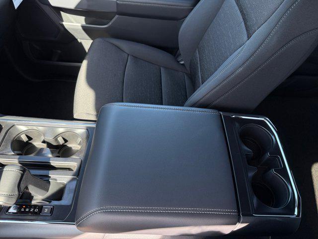 new 2025 Ford F-150 car, priced at $59,660