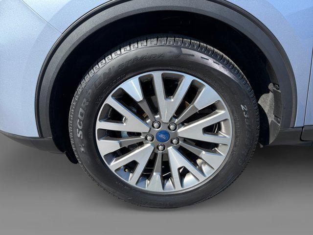 used 2022 Ford Escape car, priced at $24,280