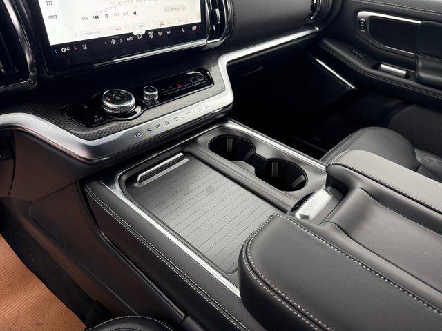 new 2025 Ford Expedition car, priced at $82,170